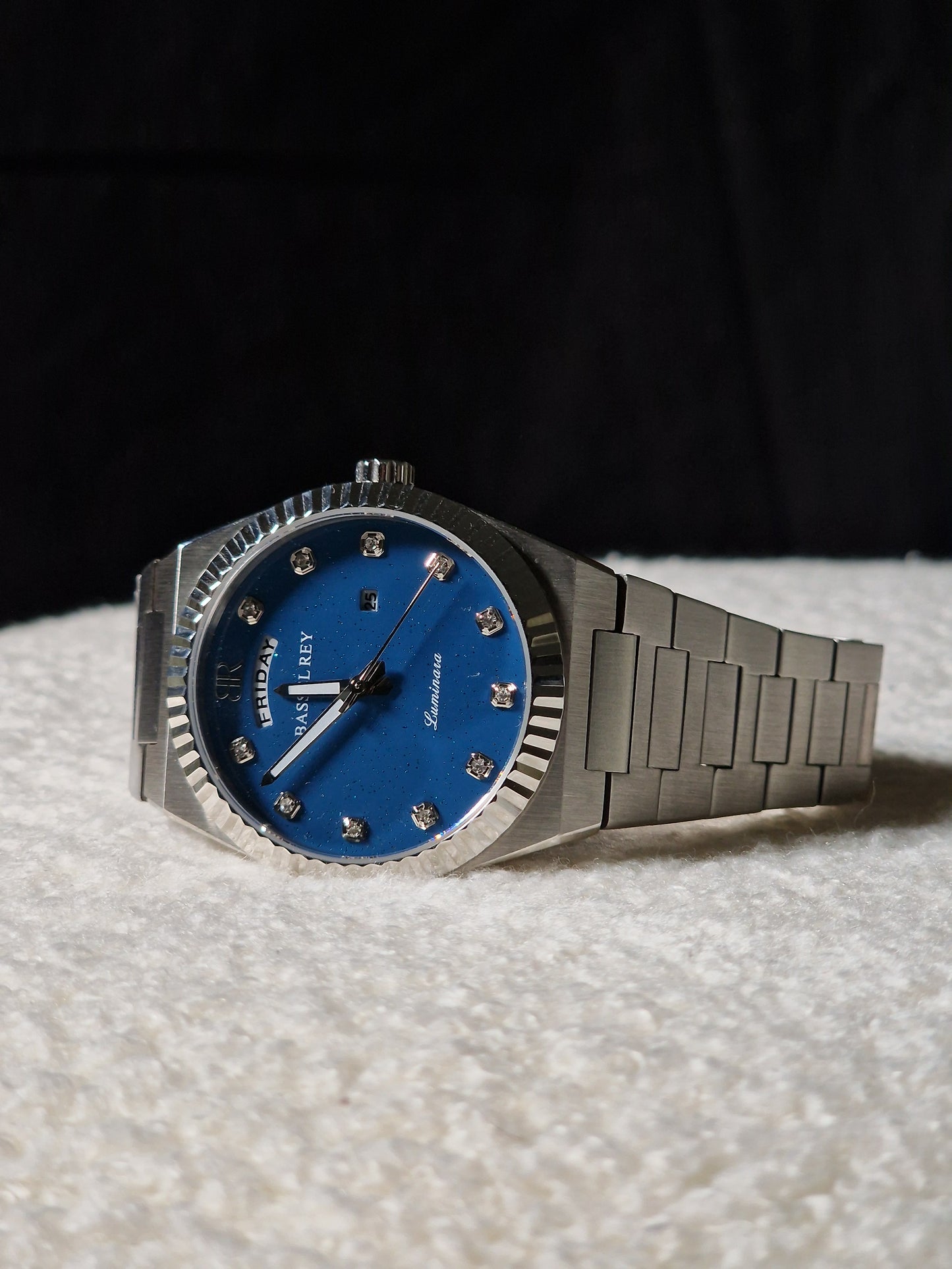 Luminara Day Date - Blue